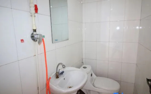 Qixia Anjunju Hostel