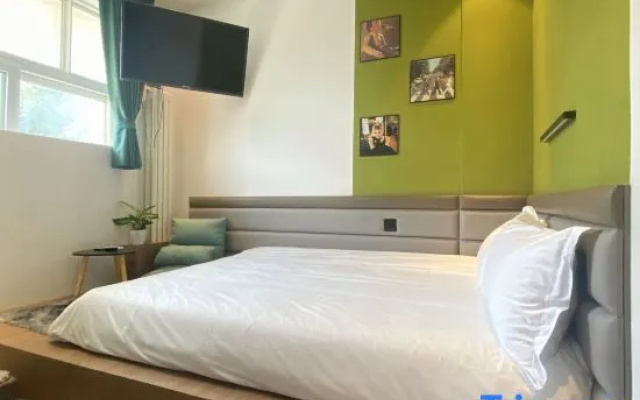 Shangya Xiahe Hotel (Beijing Tongzhou Universal Studios)