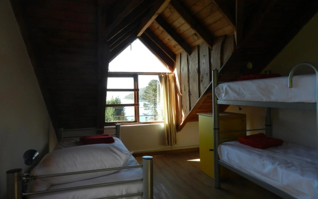 Bonita Lake House - Hostel & Bungalows