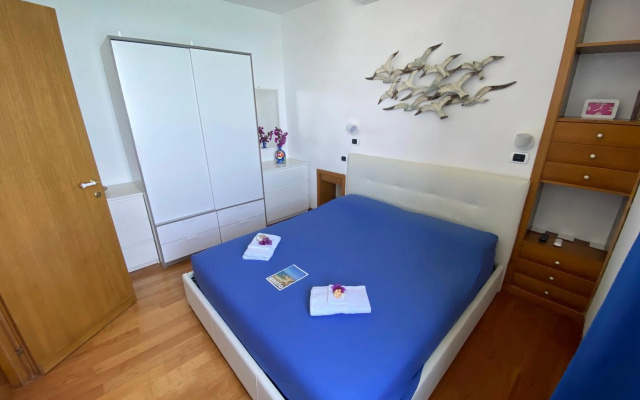 Attico Il Gabbiano (Centralissimo Porto di Anzio)