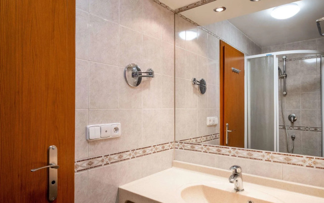 Pinia Hotel & Resort