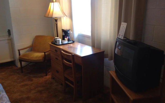Sherlock Motel Inc
