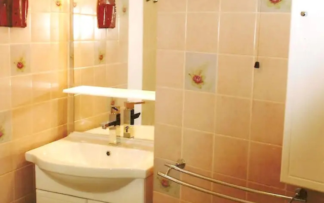 House With 2 Bedrooms in Mostuéjouls, With Wonderful Mountain View