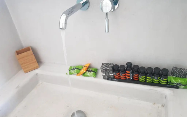 Piperaki Project Paros
