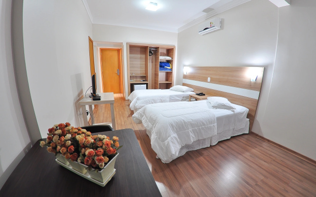 Turis Hotel