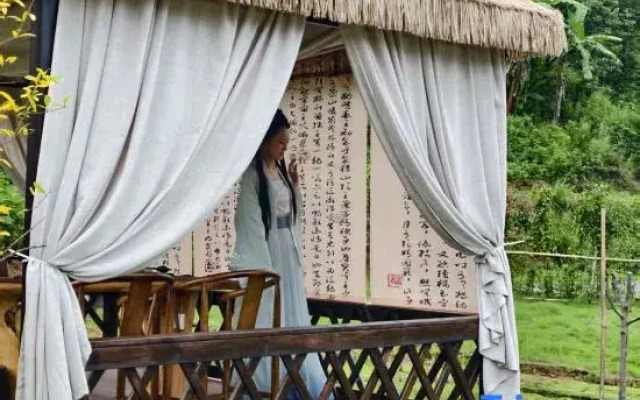 Suyi · Song-Inspired Oriental Aesthetics Lodge