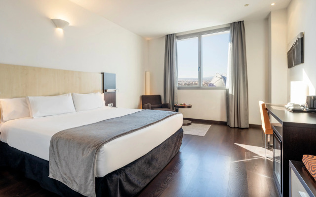 Hotel Ilunion Aqua 4