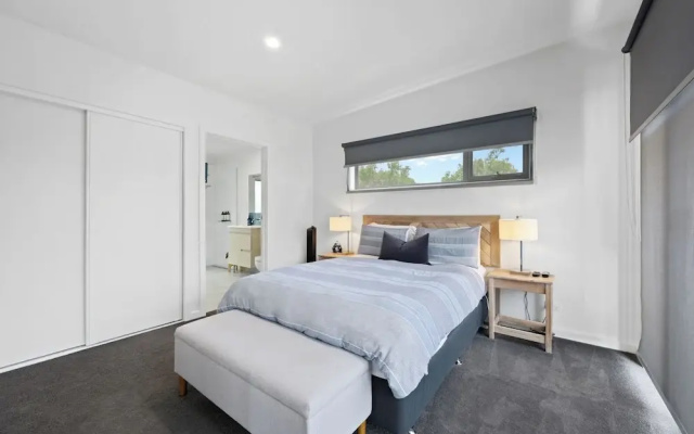 Eastern Reef Villas