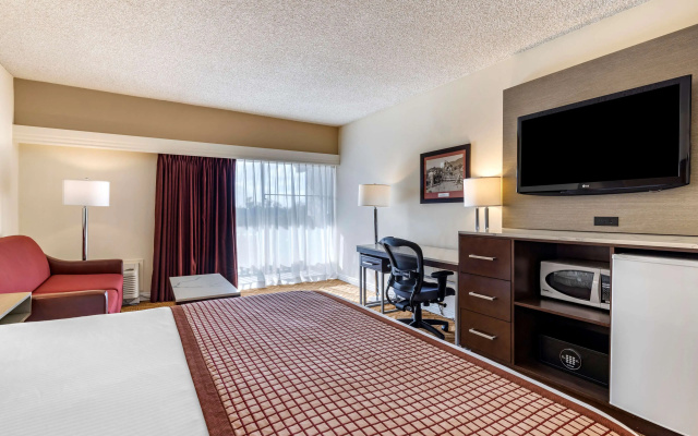 Best Western Plus Thousand Oaks Inn