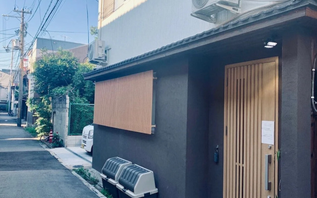 Hanazonominami Apartment 201