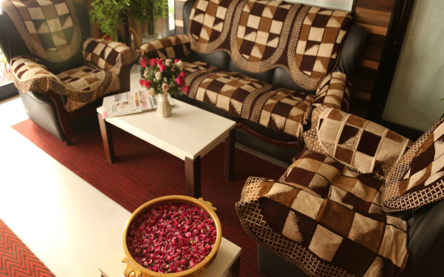 Hotel Madni Royale