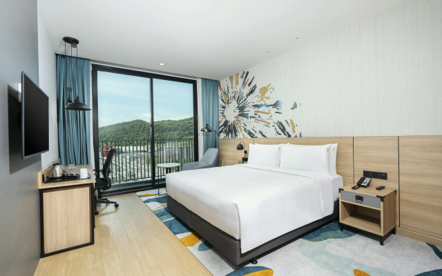 Holiday Inn & Suites Siracha Laemchabang by IHG