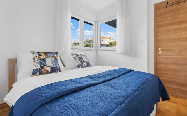 Apartment Maya by Litto