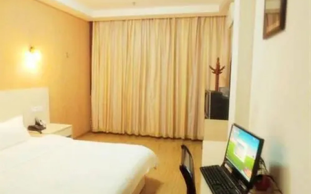 Tongcheng Hotel (Guangzhou Panyu Shiqiao)