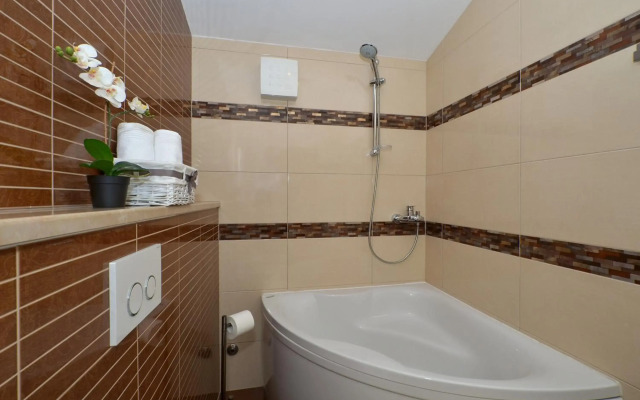 Apartmani Adela