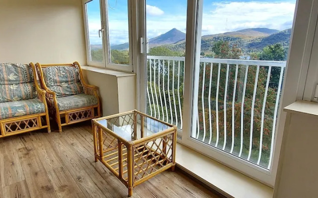 Loch Rannoch Highland Club Red Squirrel Lodge 01