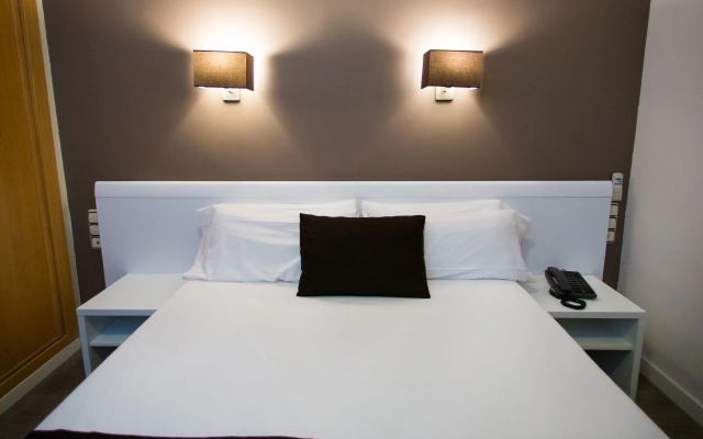 Sweet Hotel Continental