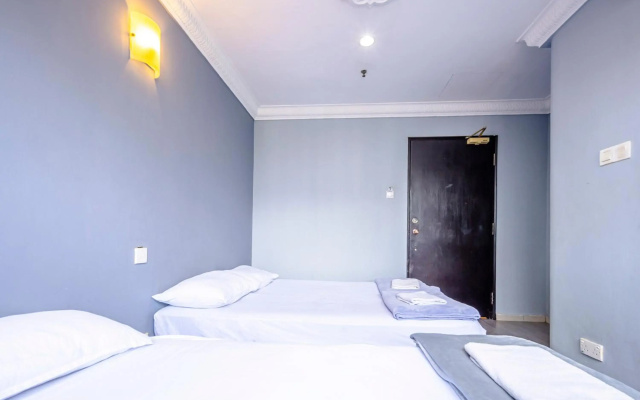 K Hotel 12