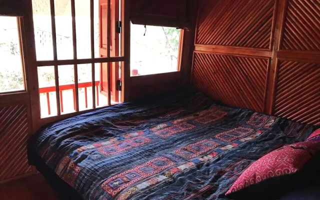 Indigo Snail Boutique Hmong Homestay