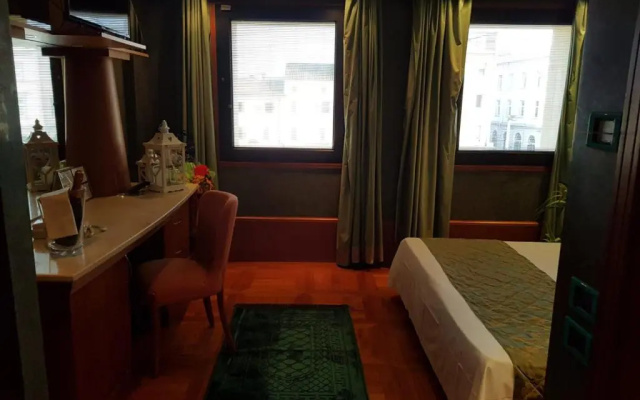 HR Hotel