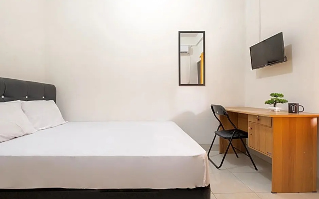 Oyo Life 2807 Nusa Indah Kost Putri