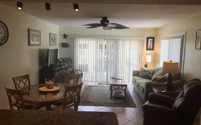 Win-San C-206 - 2 Br Condo