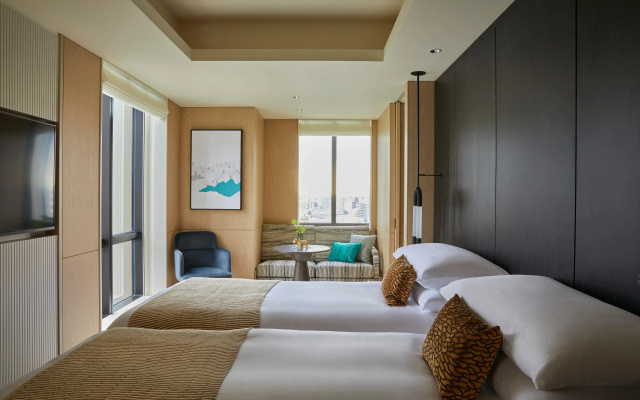 Kimpton Shinjuku Tokyo by IHG