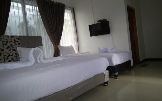 Sky Flores Hotel Ruteng