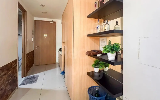 RedLiving Apartemen Treepark City - Nuansa Property Tower Alpine