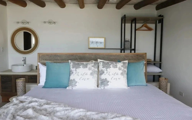 Flamingo Beach Hotel