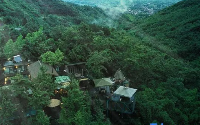 Yuemushan • Banshan Commune
