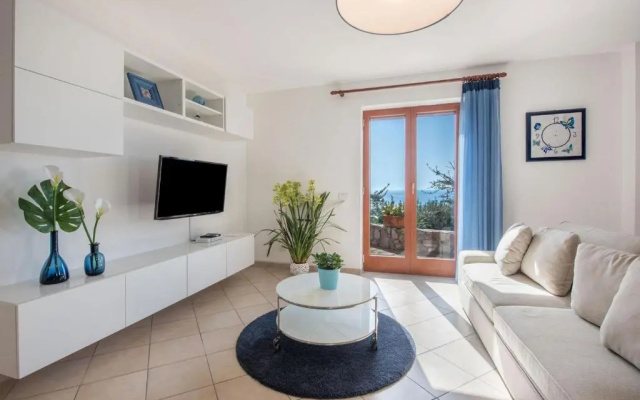 Villa Farfalla 10