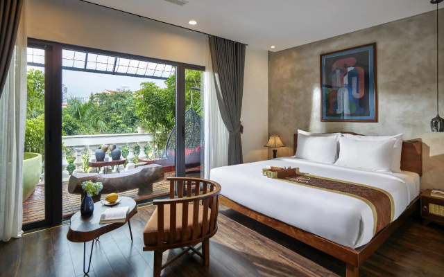 Draha Halong Hotel - Serenity, Charm and Nature - Preferred by Western Travelers
