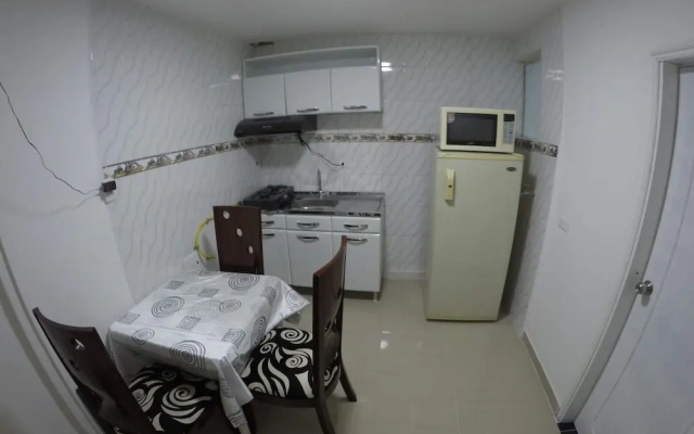 Apartamento cerca Aeropuerto El dorado