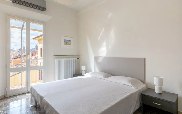 Irnerio Apartments - Yellow Cat by Wonderful Italy