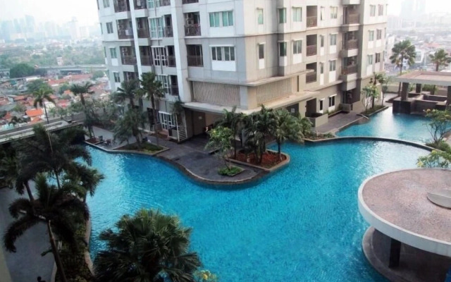 1BR Thamrin Residence City View By Travelio