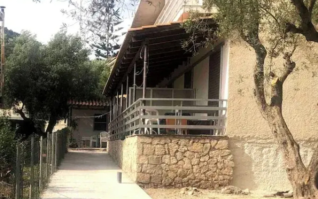 Karavaki Apartments
