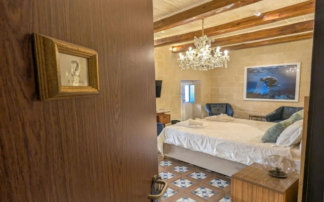Senglea Suites