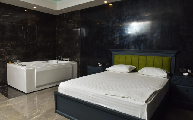 Macao Hotel