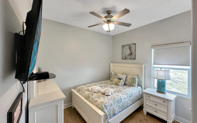 The Salty Mermaid 3 Bedroom Home