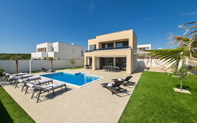 Luxury Villa Horizon