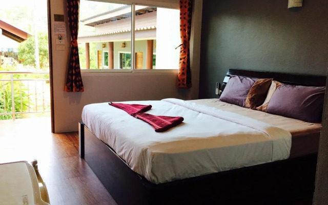 Maehaad Garden Inn
