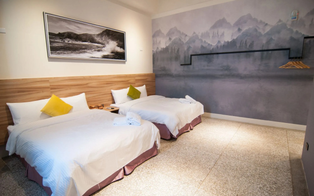 Rainbow Hotel