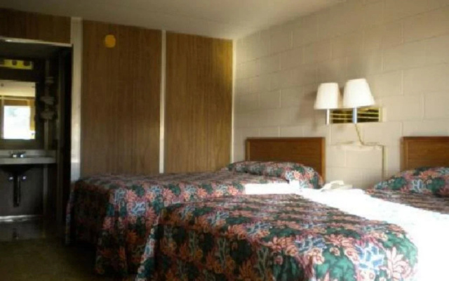 Budget Lakeview Inn
