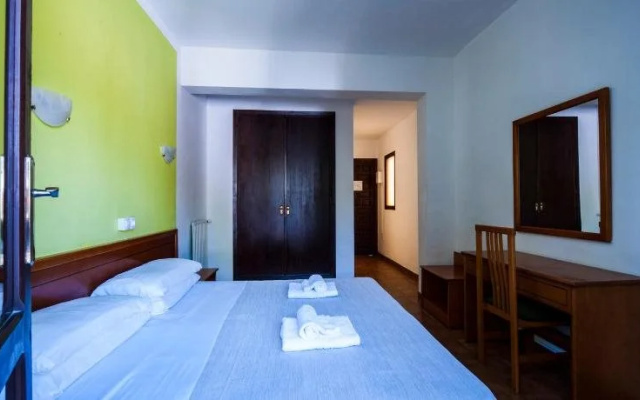 Hostal Don Carlos