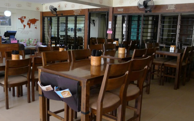 West Gorordo Hotel
