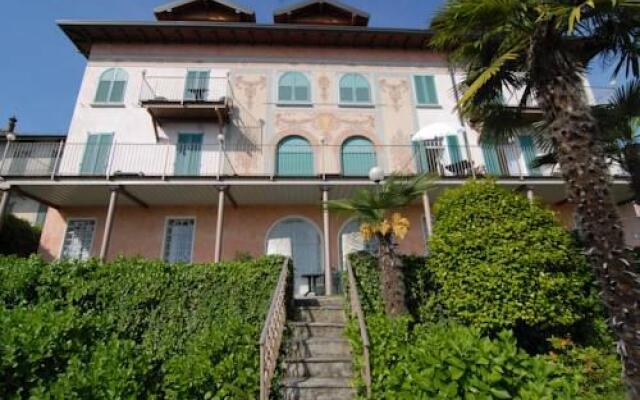 Отель Villa Anna Италия, Бавено - отзывы, цены и фото номеров - забронировать отель Villa Anna онлайн вид на фасад