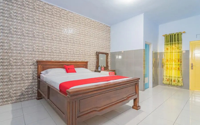 RedDoorz Syariah @ Tambak Mekar Street Subang