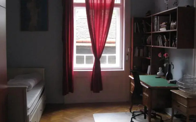 Artist Residence Déri