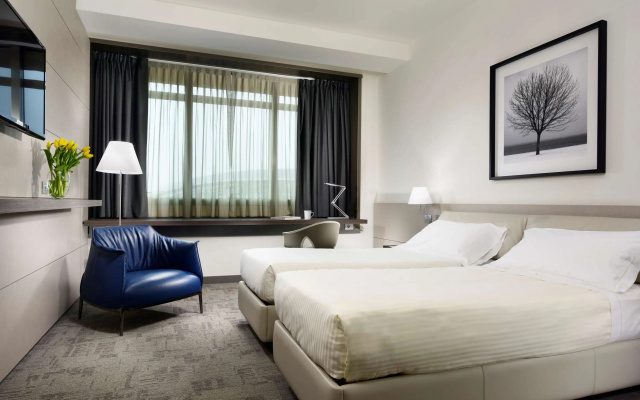 Отель Unahotels San Vitale Bologna